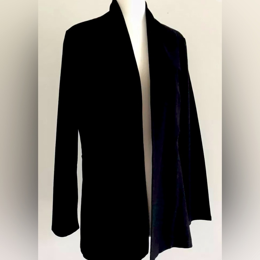Eileen Fisher crepe washable Flex Ponte black jacket size M. New without tags